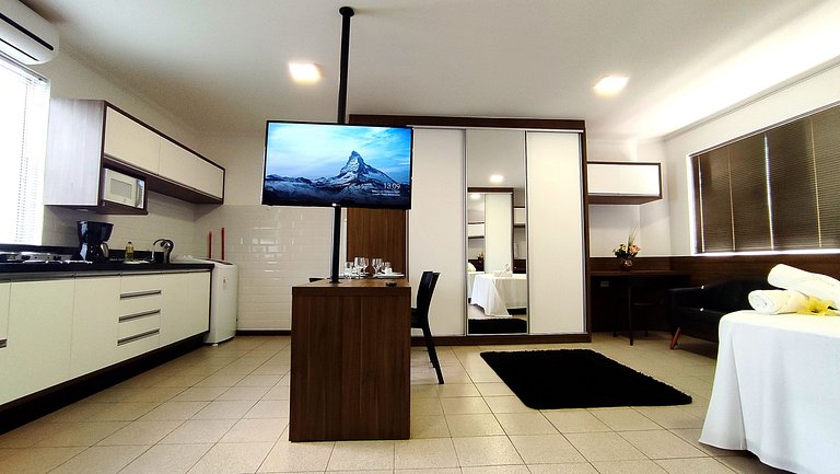 Studio TOP 44m² Centro/WIFI/Garagem