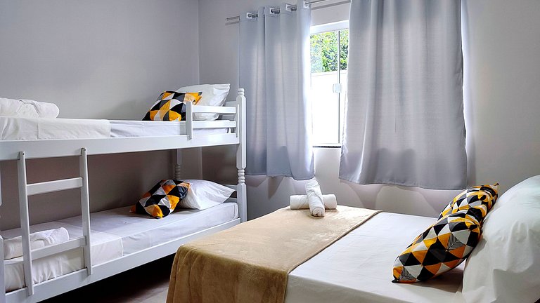 Linda Casa novíssima próxima Cataratas/Aeroporto/wifi/garage