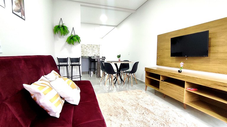 Linda Casa novíssima próxima Cataratas/Aeroporto/wifi/garage
