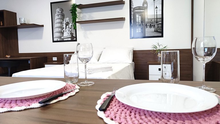 Lindo Studio Centro de Foz/cama KingSize/WIFI