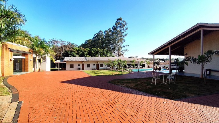 Chacara Valle da Lua 7 suites para 30 pessoas