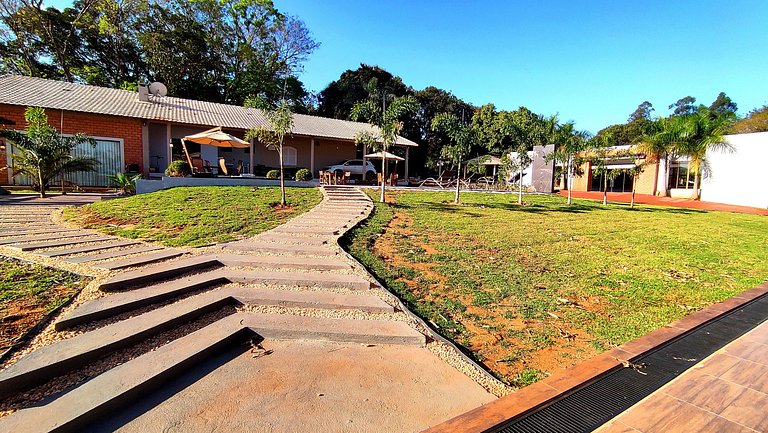 Chacara Valle da Lua 7 suites para 30 pessoas