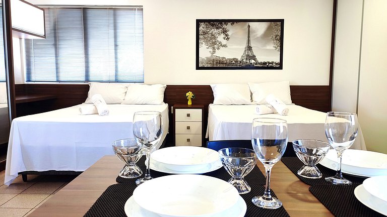 Lindo Studio Centro de Foz/cama KingSize/WIFI