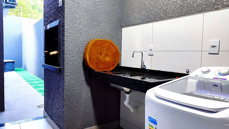 Casa Moderna com OFURO próximo as Cataratas e Argentina