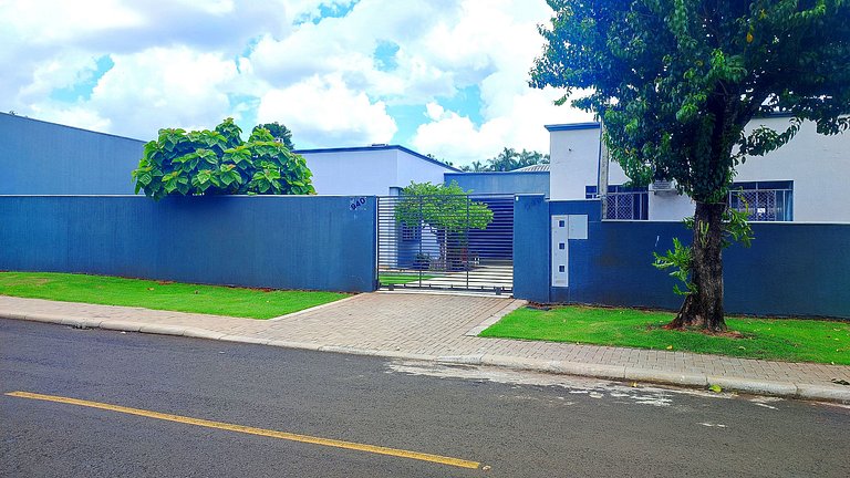 Linda Casa Bairro tranquilo prox Cataratas