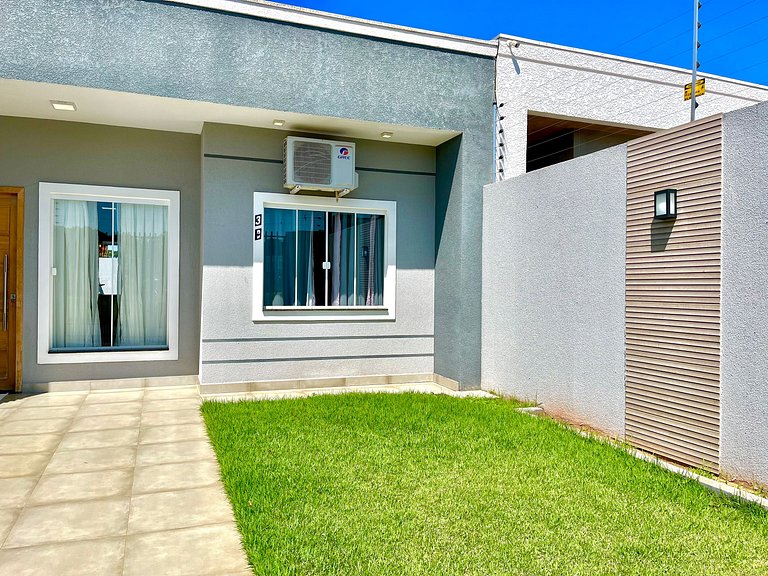 Casa piscina prox Cataratas e aeroporto