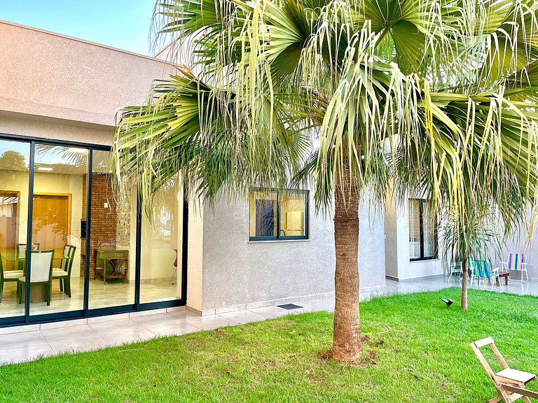 Casa Nova quintal amplo prox Cataratas e Centro