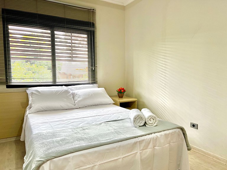 Casa com Piscina e churrasqueira 5 min do Centro