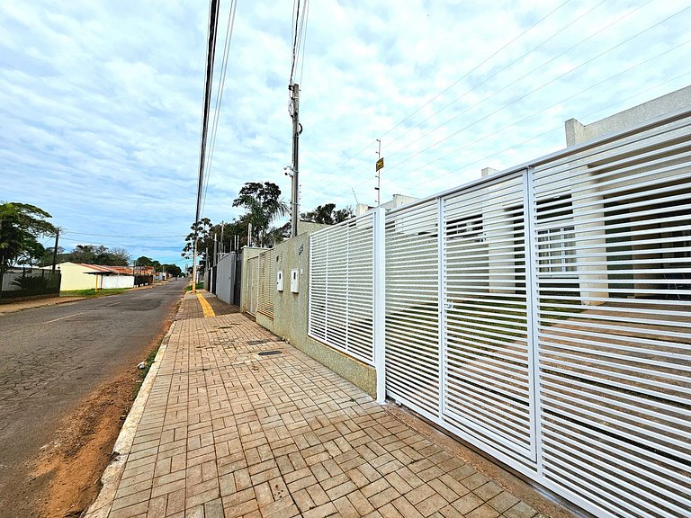 Casa Familiar 3 quartos prox Cataratas e Shopping