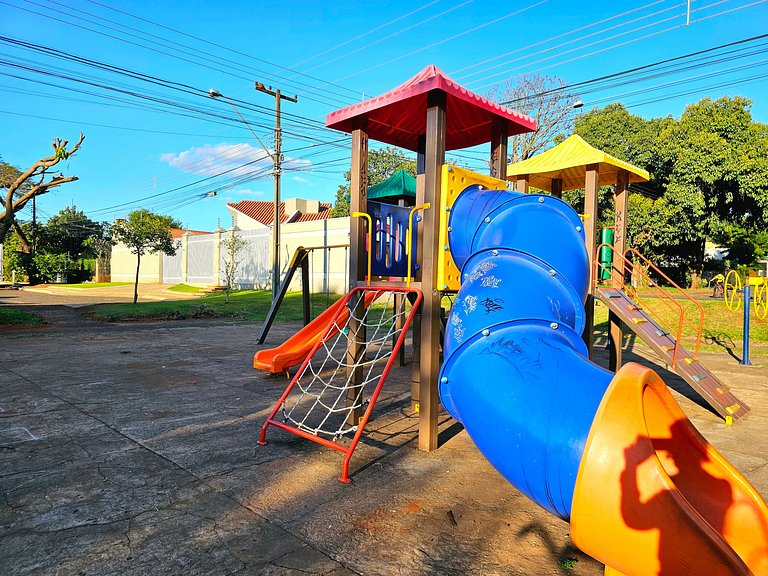 Casa Bairro Nobre prox Cataratas e Centro