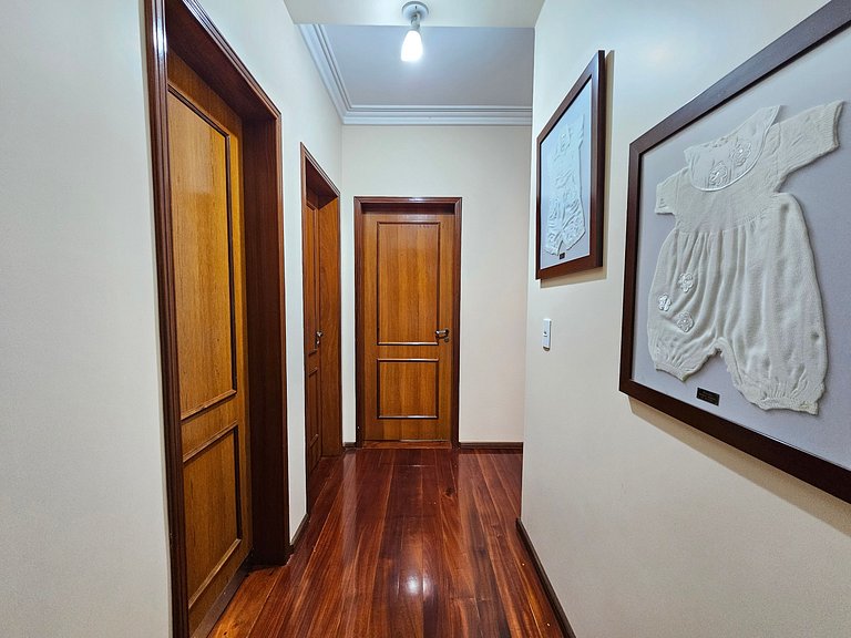 Casa Bairro Nobre prox Cataratas e Centro