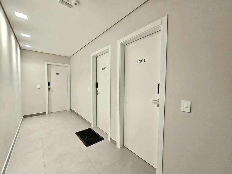 Apt Novíssimo 3quartos 2vagas garagem prox centro