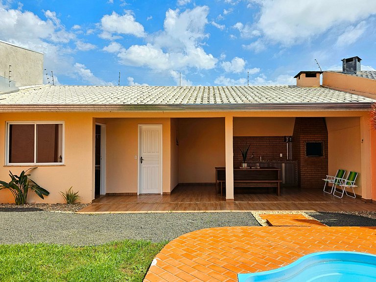 Casa 4 quartos Piscina prox Paraguai e Itaipu