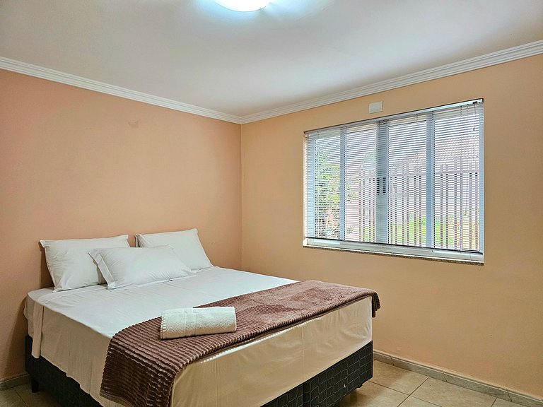 Casa 4 quartos Piscina prox Paraguai e Itaipu