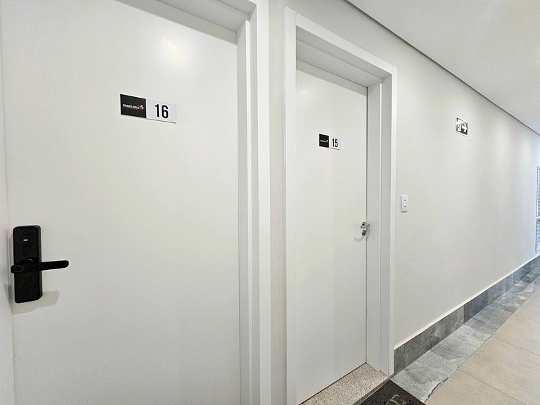 Apt Novo 2 quartos lado Rodoviaria prox Paraguai