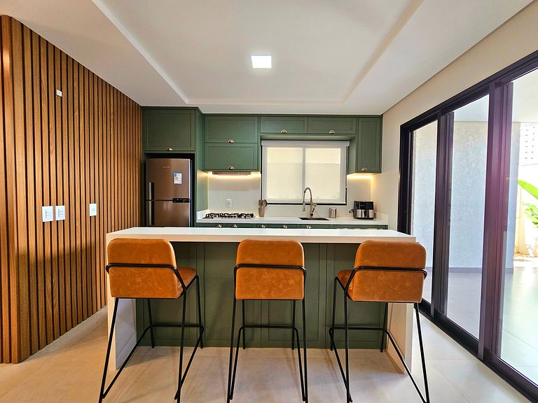 Casa Alto Padrão Novíssima 3 quartos