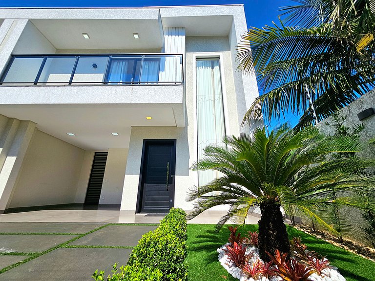 Casa Alto Padrão Novíssima 3 quartos