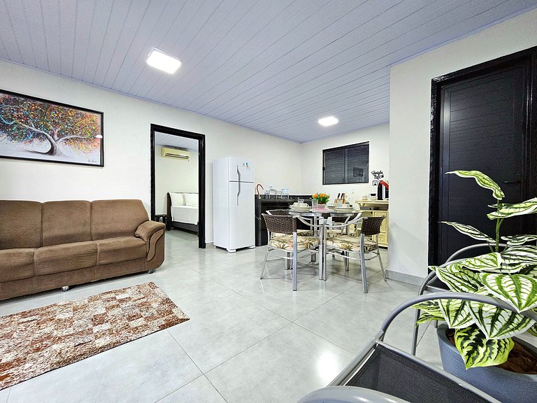 Casa 3 quartos com 6 camas - bairro tranquilo