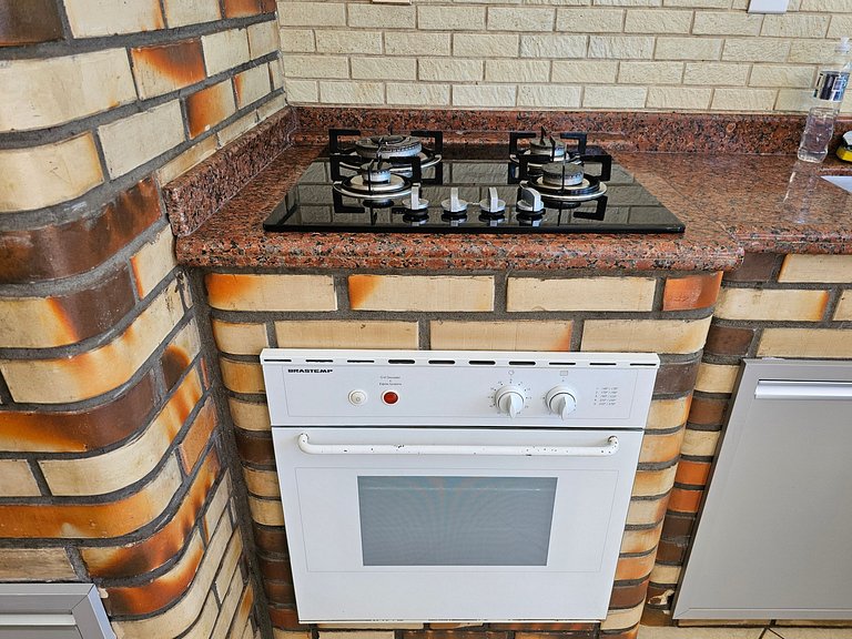 Casa 6 quartos Padrão TOP area nobre prox atrativo
