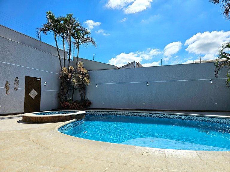 Casa 6 quartos Padrão TOP area nobre prox atrativo