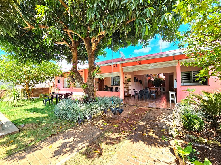 Casa4 quartos Piscina prox Centro e Cataratas