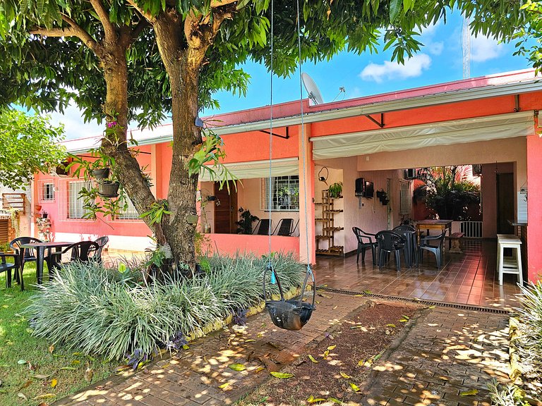 Casa4 quartos Piscina prox Centro e Cataratas