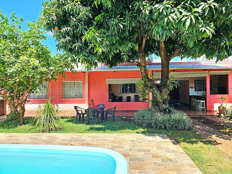Casa4 quartos Piscina prox Centro e Cataratas