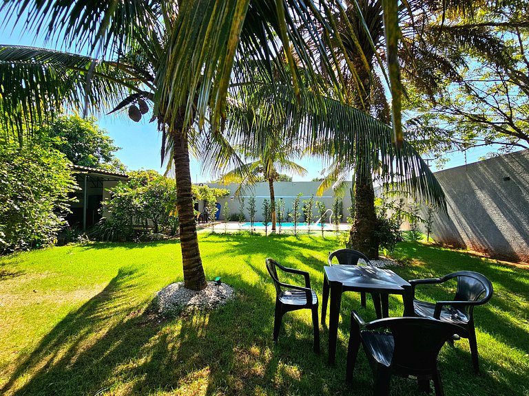 Casa 2 quartos 2 banheiros em meio a Área Verde