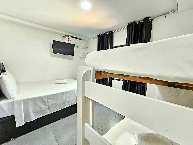 Casa 2 quartos 2 banheiros em meio a Área Verde