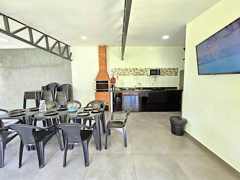 Casa 2 quartos 2 banheiros em meio a Área Verde