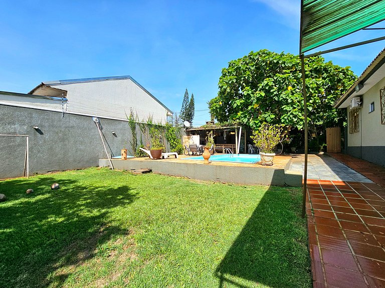 Casa Familiar 4 quartos Piscina região Central Foz