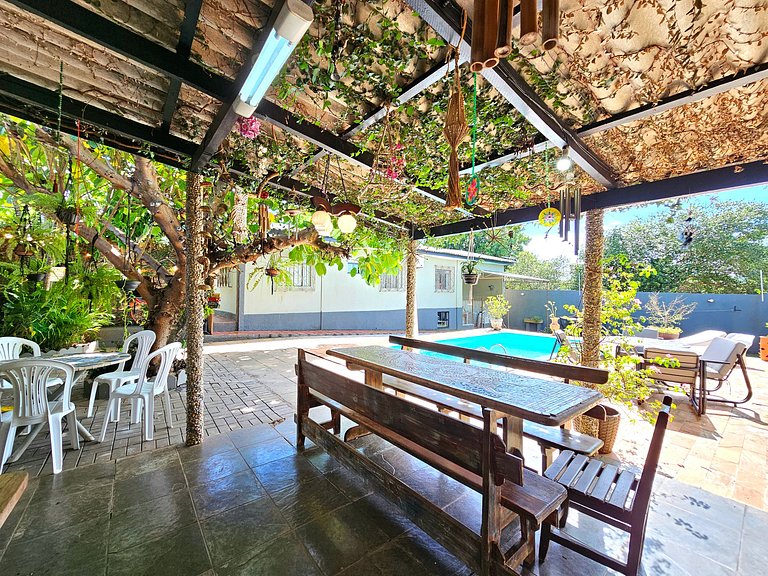 Casa Familiar 4 quartos Piscina região Central Foz