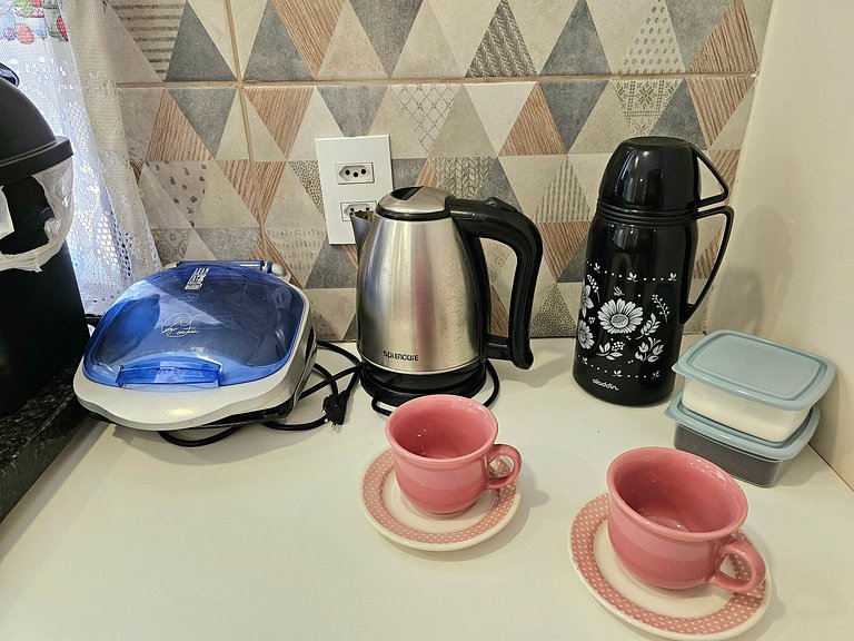 Casa nova Prox Hosp Costa Cavalc prox Paraguai