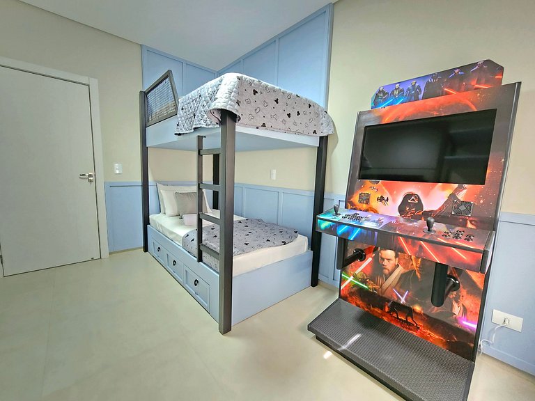 Casa Alto Padrão Novíssima 3 quartos