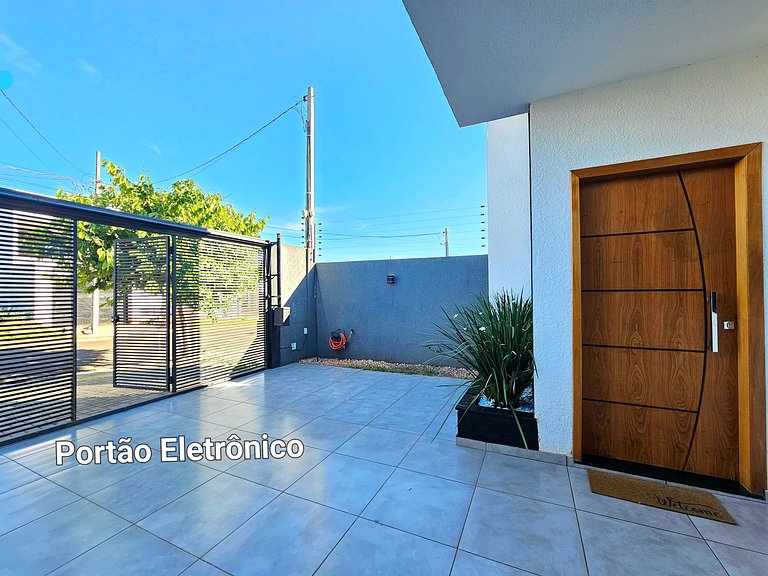 Casa NOVA 03 quartos prox Paraguai e Itaipu