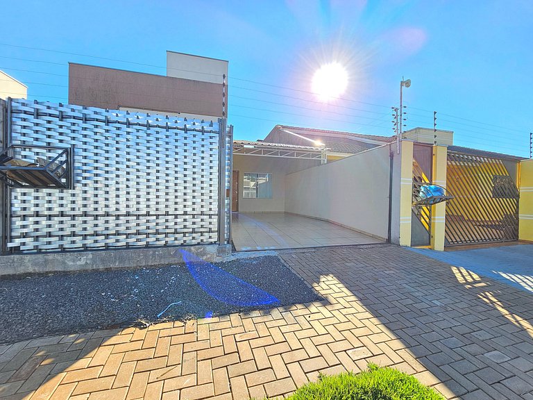 Casa prox Centro e Cataratas com 3 Quartos 2wc