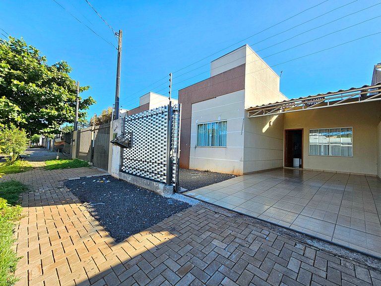 Casa prox Centro e Cataratas com 3 Quartos 2wc