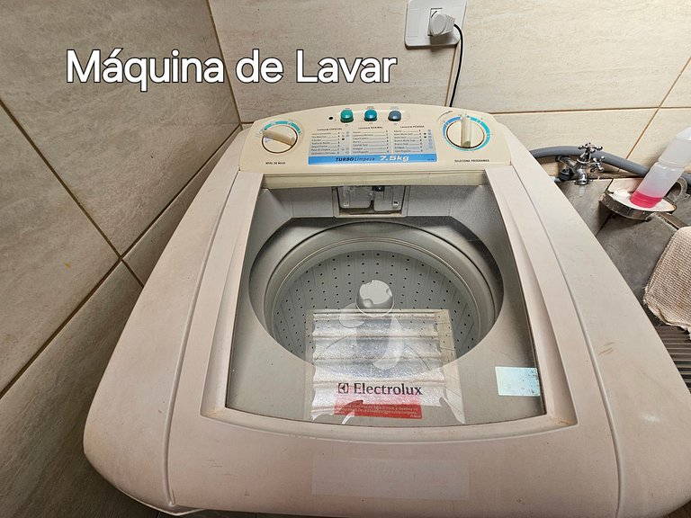 Casa Familiar Espaço Amplo com churrasqueira