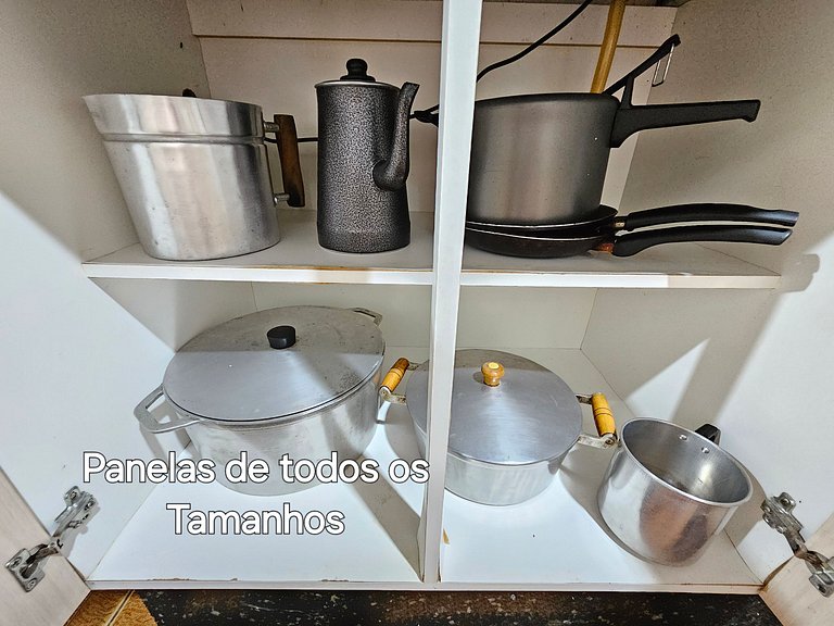 Casa Familiar Espaço Amplo com churrasqueira