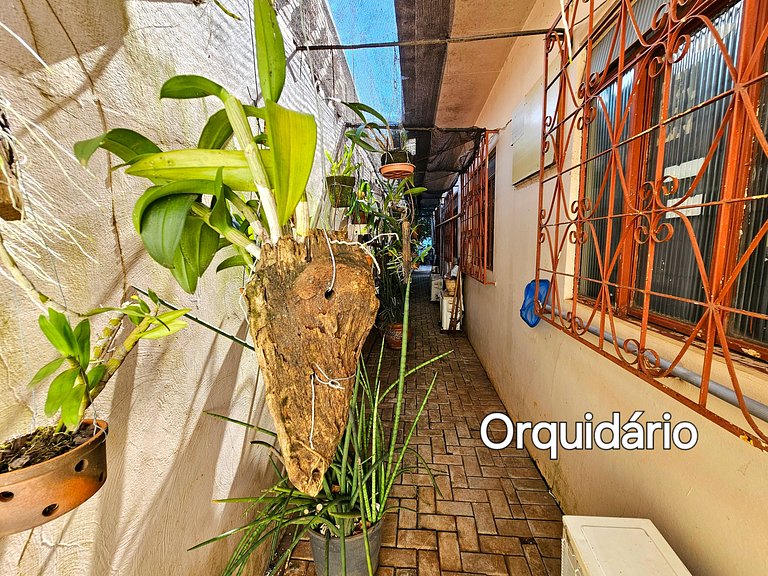 Casa 4 quartos c Piscina ao lado do Paraguai