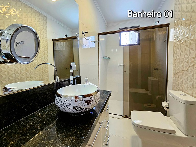 Casa Familiar 3 quartos c Piscina prox centro