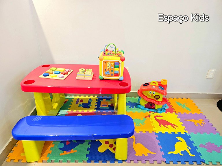 Casa Familiar 3 quartos c Piscina prox centro