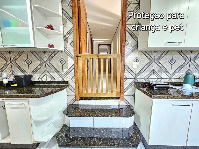 Casa Familiar 3 quartos c Piscina prox centro