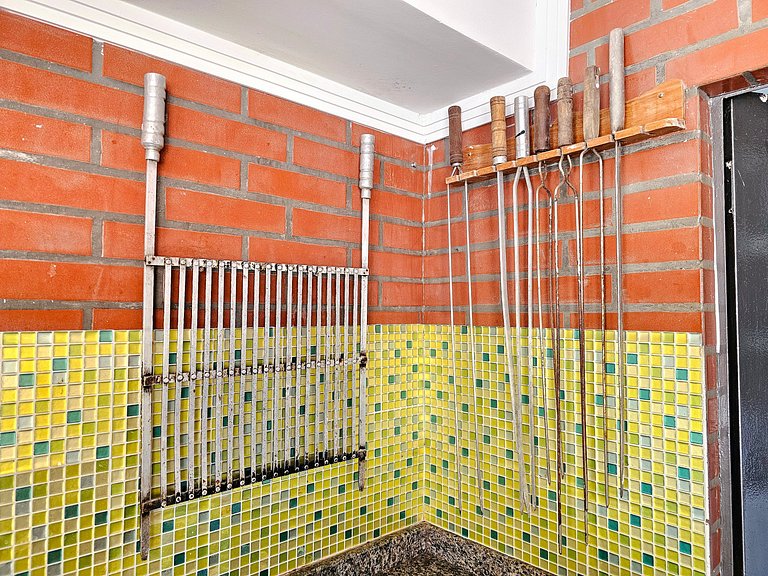 Casa Familiar 3 quartos c Piscina prox centro