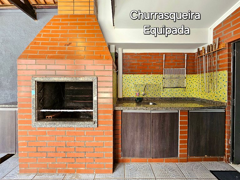 Casa Familiar 3 quartos c Piscina prox centro