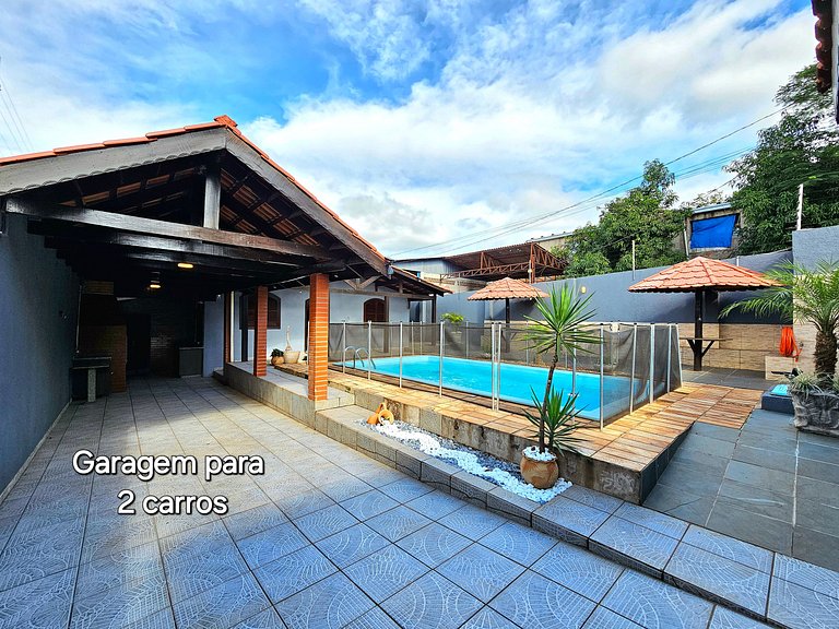 Casa Familiar 3 quartos c Piscina prox centro
