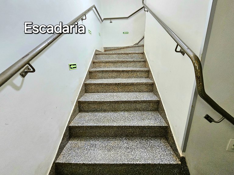 Apt Centro de Foz para 5 pessoas, garagem e wifi