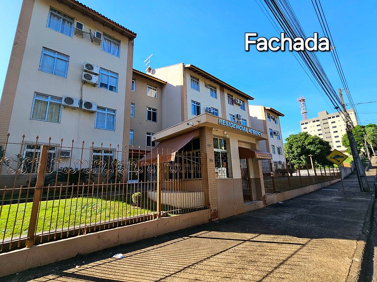 Apt Centro de Foz para 5 pessoas, garagem e wifi