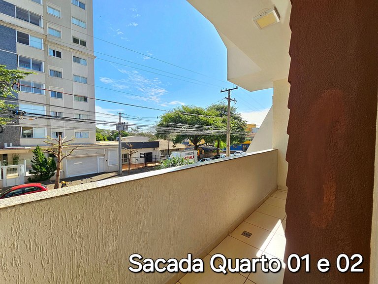 No Centro 9 pessoas com Piscina e Churrasqueira
