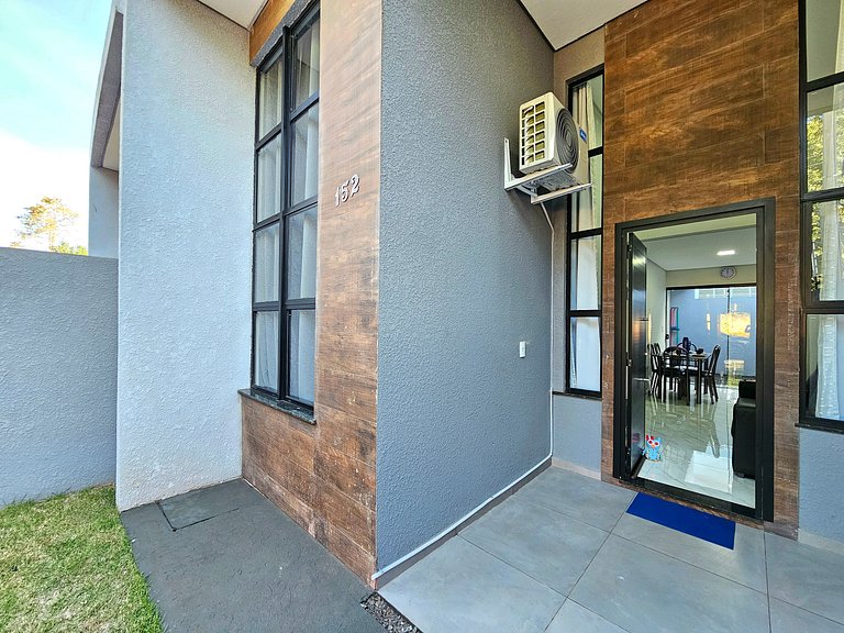 Casa Novissíma 06 pessoas prox Centro e Cataratas